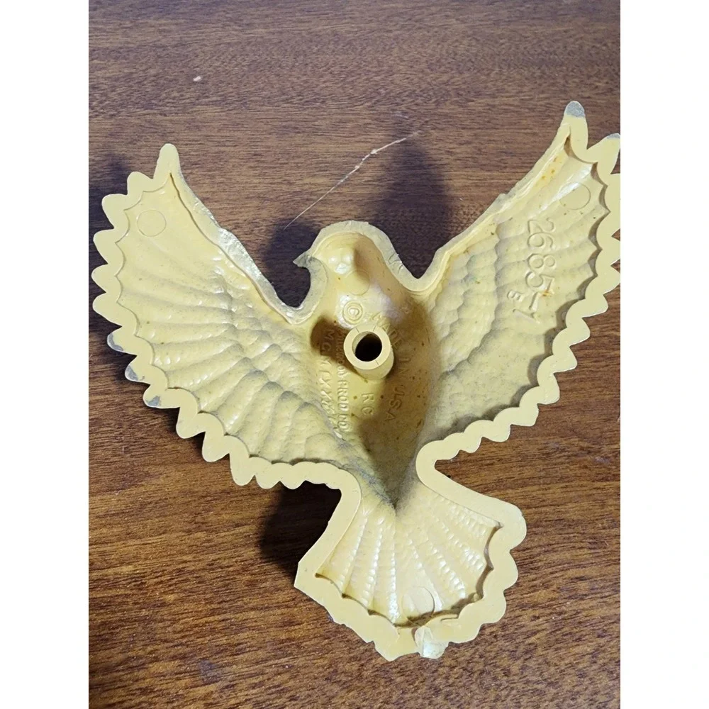 Vintage‎ Burwood 1980s Doves #2685-1 + 2 Wall Hanging Decoration Birds Gold 80s